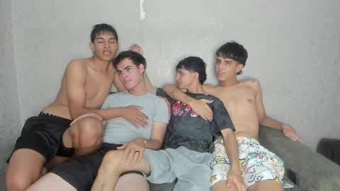ARTURO-18  MATIAS-18  NIKOLAY-19  HADES-18  GABO-19 online show from May 2026 07:32:02 PM