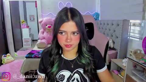 Snapshot of cute_dani__ chatting on July 2026 12:40:01 PM Dani online show from July 2026 12:40:01 PM
