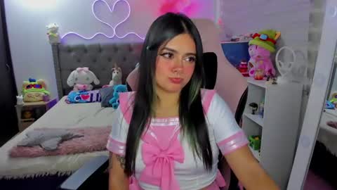 Snapshot of cute_dani__ chatting on July 2026 04:31:01 AM Dani online show from July 2026 04:31:01 AM