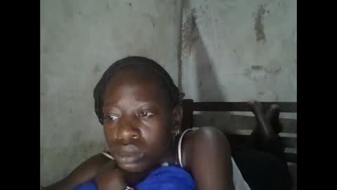 cute_doria online show from December 2025 02:21:01 AM