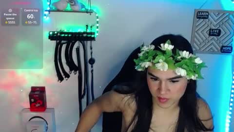 Cute horny1 online show from February 2025 06:18:02 AM