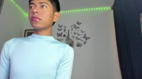 Snapshot of cute_horny_friends chatting on August 2026 01:49:01 PM AnderSamu online show from August 2026 01:49:01 PM