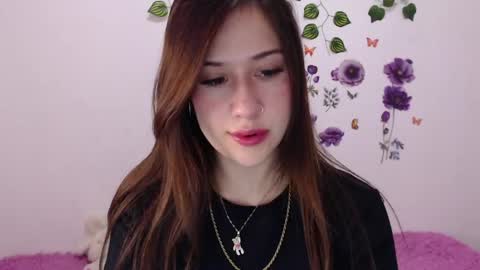 Isabella online show from April 2026 01:17:01 AM