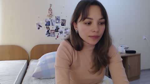 labubu D online show from December 2025 05:12:02 AM