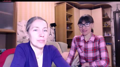 cute_lion_ online show from February 2026 10:58:01 AM