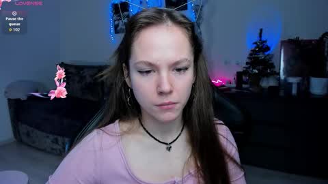 Snapshot of cute_little_ass chatting on December 2025 03:57:01 AM Emily online show from December 2025 03:57:01 AM