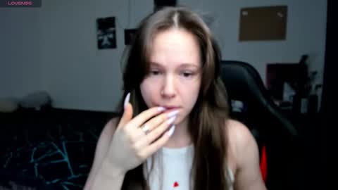 Snapshot of cute_little_ass chatting on February 2026 02:31:02 AM Emily online show from February 2026 02:31:02 AM