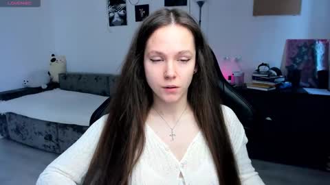 Snapshot of cute_little_ass chatting on March 2026 06:15:01 AM Emily online show from March 2026 06:15:01 AM