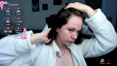 Snapshot of cute_little_ass chatting on March 2026 12:01:02 PM Emily online show from March 2026 12:01:02 PM