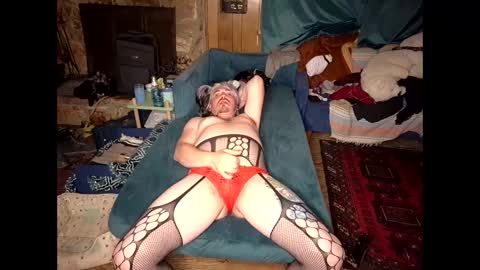 Snapshot of cute_little_one chatting on April 2026 08:19:02 AM cute_little_one online show from April 2026 08:19:02 AM