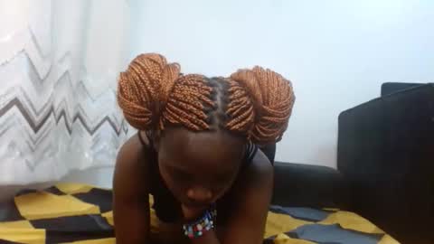 cute_lorna online show from March 2026 11:48:02 AM