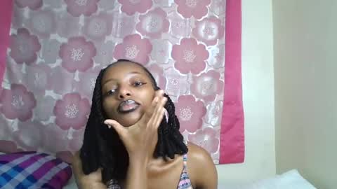 Snapshot of cute_messy chatting on July 2026 01:00:01 AM cute messy online show from July 2026 01:00:01 AM