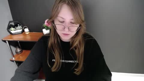 Veronica online show from February 2025 07:55:02 AM