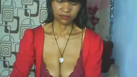 Snapshot of cute_moll chatting on May 2026 02:36:02 PM murielle online show from May 2026 02:36:02 PM