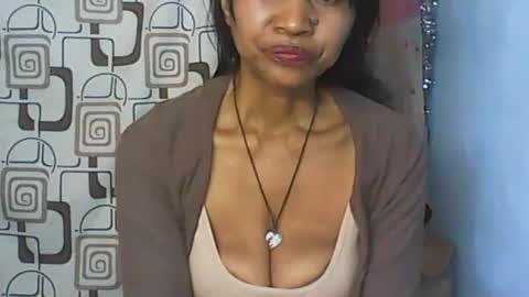 Snapshot of cute_moll chatting on July 2026 07:02:01 AM murielle online show from July 2026 07:02:01 AM