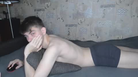 Snapshot of cute_oliver chatting on November 2025 07:31:02 AM Oliver online show from November 2025 07:31:02 AM