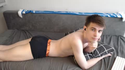 Snapshot of cute_oliver chatting on June 2026 04:46:02 PM Oliver online show from June 2026 04:46:02 PM