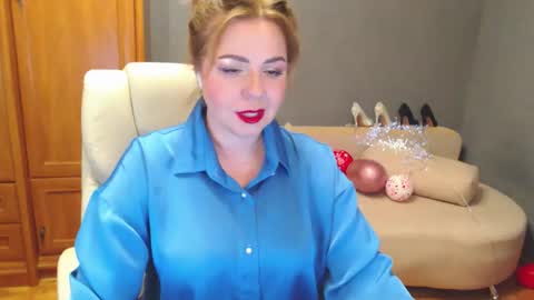 Snapshot of cute_phoenix chatting on April 2026 05:54:02 PM cute_phoenix online show from April 2026 05:54:02 PM