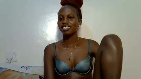 cutie online show from October 2025 12:44:01 AM