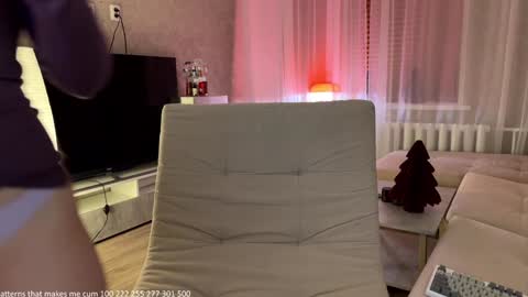 Ksenya online show from December 2025 03:49:02 PM