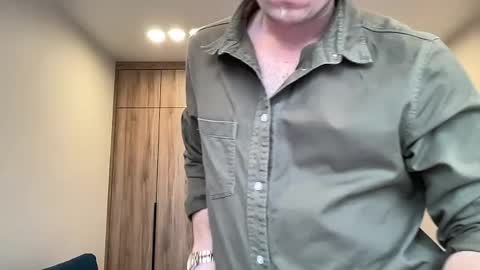 cute_skywalker online show from April 2026 06:33:01 AM