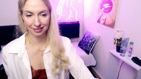 Snapshot of cute_smile_shy chatting on May 2026 09:17:02 AM cute_smile_shy online show from May 2026 09:17:02 AM