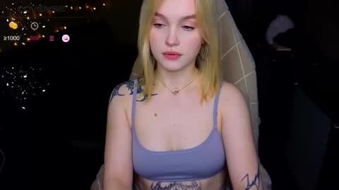 Sue online show from October 2025 07:42:02 PM