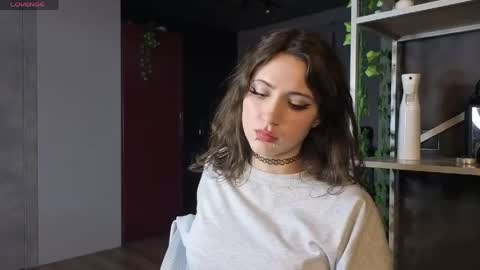 Snapshot of cute_sun_lovers chatting on May 2026 05:07:01 PM Aria online show from May 2026 05:07:01 PM