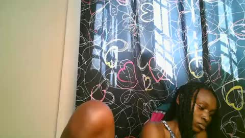 Snapshot of cute_tasha chatting on June 2026 12:05:02 PM cute_tasha online show from June 2026 12:05:02 PM