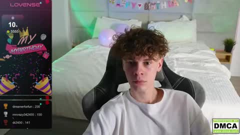 Thomas -  online show from February 2025 01:14:02 AM