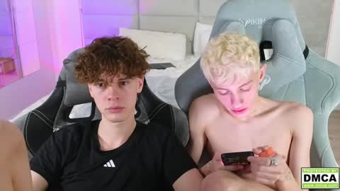 Thomas -  online show from February 2025 01:21:02 AM