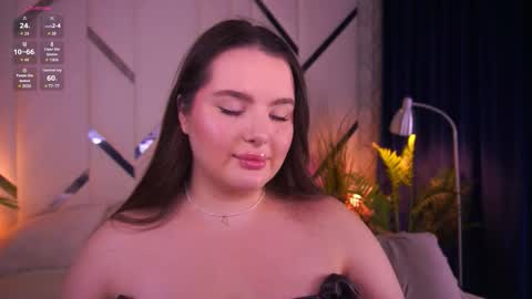 Amber online show from November 2025 12:38:02 AM