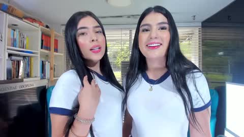WANNA SEE MORE OF TWINS              online show from December 2024 05:21:01 PM