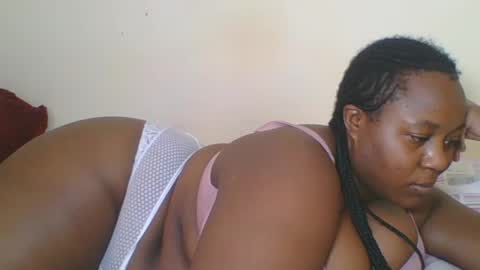 Snapshot of cuteaurel chatting on June 2026 10:52:02 AM AURELIA online show from June 2026 10:52:02 AM