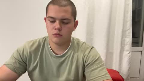 Alex online show from October 2025 05:24:02 PM