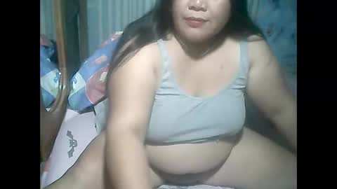 Snapshot of cutechubbyasian chatting on January 2026 12:29:01 PM cutechubbyasian online show from January 2026 12:29:01 PM