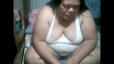 Snapshot of cutechubbyasian chatting on January 2026 12:54:02 PM cutechubbyasian online show from January 2026 12:54:02 PM