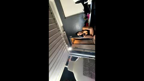 loveolots online show from January 2025 04:34:01 PM