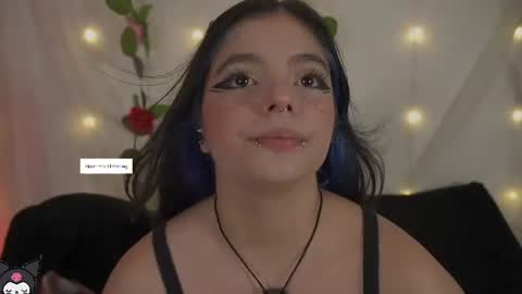 Snapshot of cutee_andrea chatting on June 2026 02:35:01 AM Andrea 3 online show from June 2026 02:35:01 AM