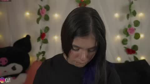 Snapshot of cutee_andrea chatting on July 2026 02:06:02 AM Andrea 3 online show from July 2026 02:06:02 AM