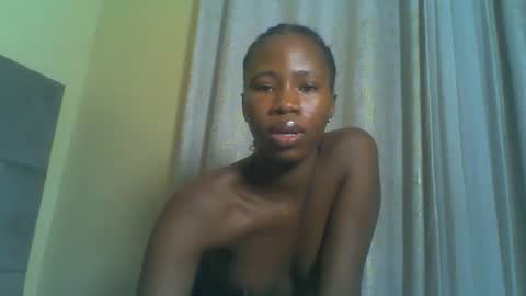Snapshot of cuteebony16 chatting on June 2026 10:26:01 PM tawi online show from June 2026 10:26:01 PM