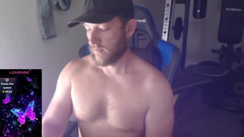 Snapshot of cutefloridaguy25 chatting on December 2024 04:39:02 PM onlyfansSexualAriesFL online show from December 2024 04:39:02 PM