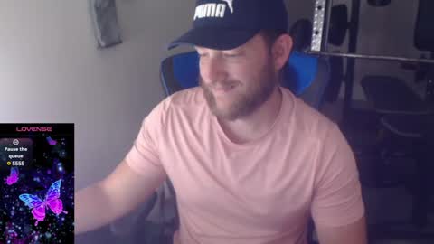 Snapshot of cutefloridaguy25 chatting on December 2024 04:17:01 PM onlyfansSexualAriesFL online show from December 2024 04:17:01 PM