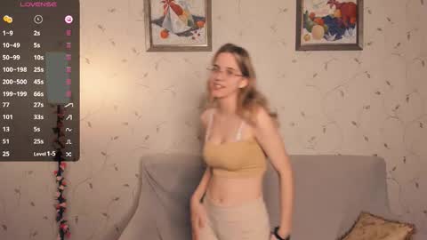 Melisa online show from December 2025 08:38:02 PM