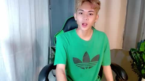 Snapshot of cuteleemoreno chatting on February 2026 09:14:01 AM cuteleemoreno online show from February 2026 09:14:01 AM