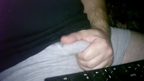 Snapshot of cuteman88 chatting on September 2025 09:05:02 PM Cuteman online show from September 2025 09:05:02 PM