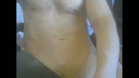 Snapshot of cutemuscledanaconda chatting on June 2026 10:21:02 PM Cute Muscled Anaconda online show from June 2026 10:21:02 PM
