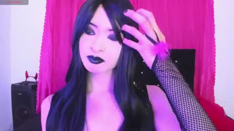Snapshot of cutenaked_8 chatting on July 2026 01:03:01 AM Natalie online show from July 2026 01:03:01 AM