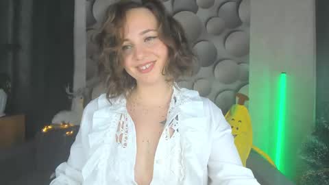 Snapshot of cutesmile_sharon chatting on December 2024 04:45:02 AM cutesmile sharon online show from December 2024 04:45:02 AM