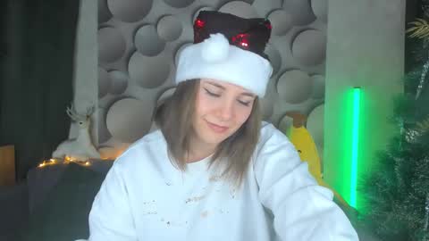 Snapshot of cutesmile_sharon chatting on December 2024 09:55:02 AM cutesmile sharon online show from December 2024 09:55:02 AM